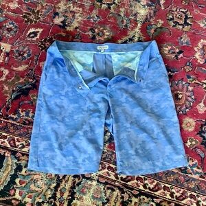 Peter Millar Light Blue Camouflage Flat Front Men’s Shorts Sz 34